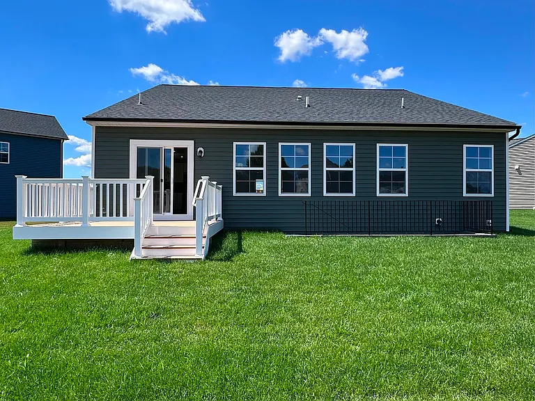 151 Capulet Ct — Photo 2