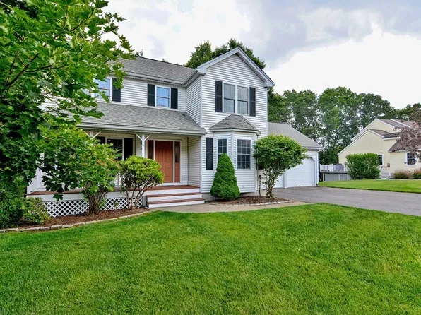 6 Valente Dr, Worcester, MA 01604