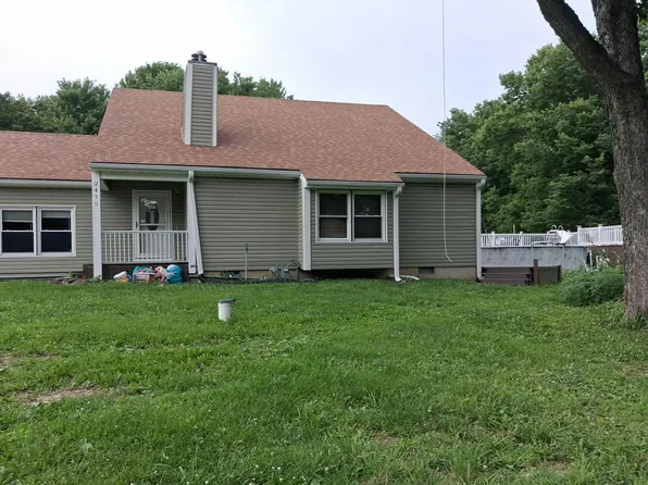 2475 S Haven Dr, Sedalia, MO 65301