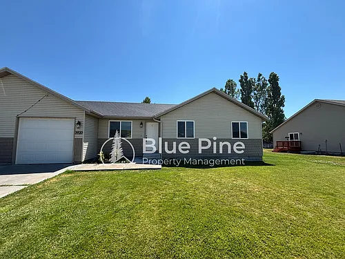 3920 E Deloy Dr Photo 1 3920 E Deloy Dr Photo 1