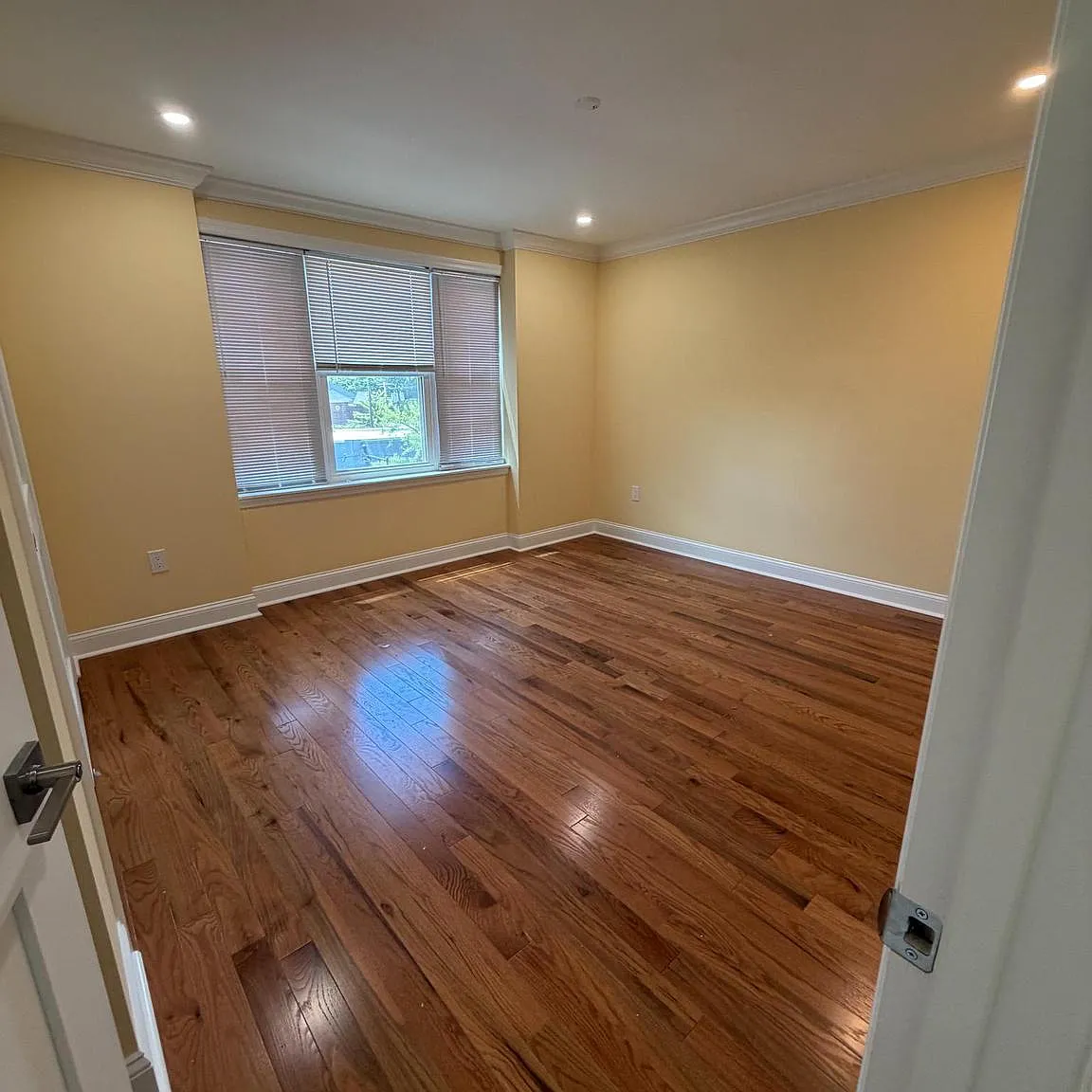 1 bed, 750 sqft, $1,975 — Photo 3