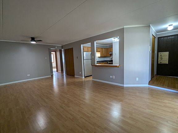 4th image of 5330 Waterbury Ln APT 1104A