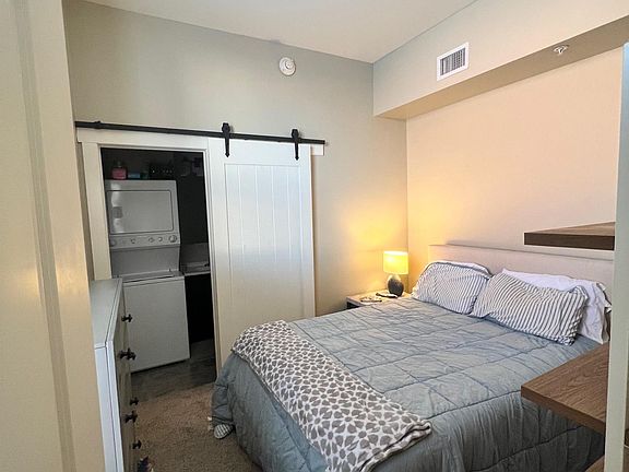 4th image of 1001 O St APT 406