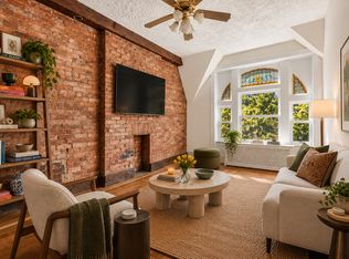 909 Union St APT 4, Brooklyn, NY 11215