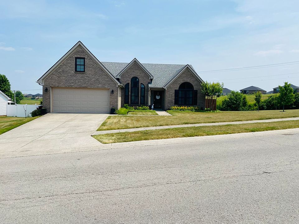 1st image of 329 Primrose Cir