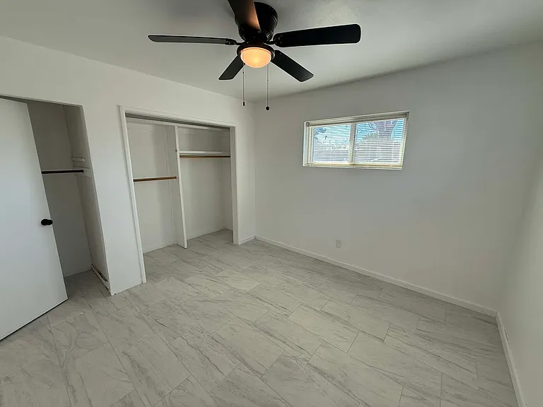 333 E Linden St — Photo 13
