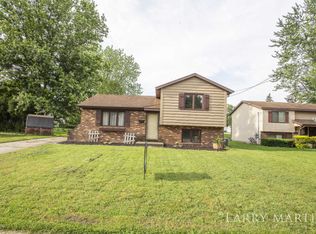 2170 Melvin St SW, Wyoming, MI 49519