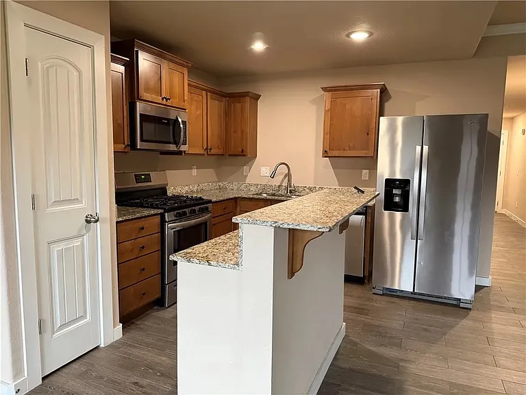 522 Vee St #522 — Photo 15