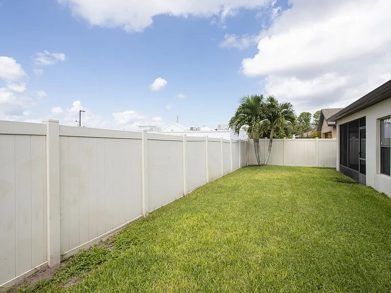 4105 Harvest Cir — Photo 25