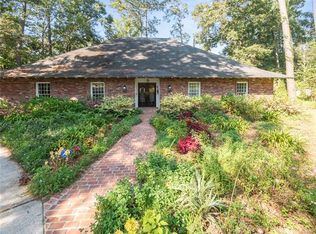 948 Winona Dr, Mandeville, LA 70471
