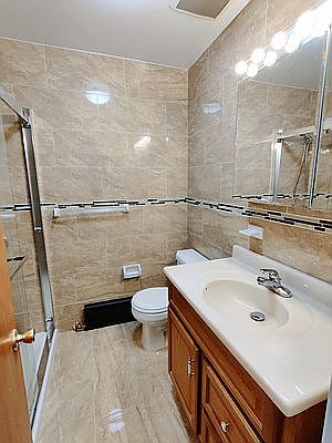 4th image of 23-38 37th St #4