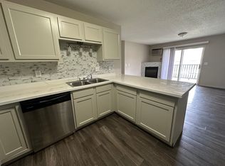 954 Boston Way APT 1, Coralville, IA 52241