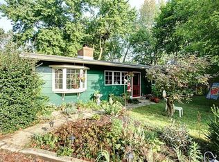 222 Gardendale Dr, Yellow Springs, OH 45387