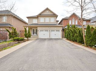 37 Sir Jacobs Cres, Brampton, ON L7A3V2