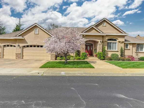 540 Riverview Dr, Auburn, CA 95603