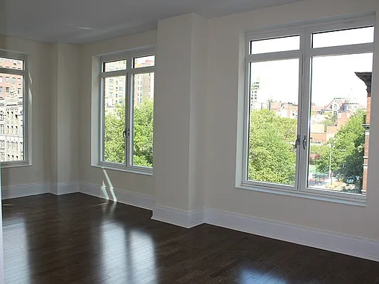 Sold by Sotheby's International Realty | media 21