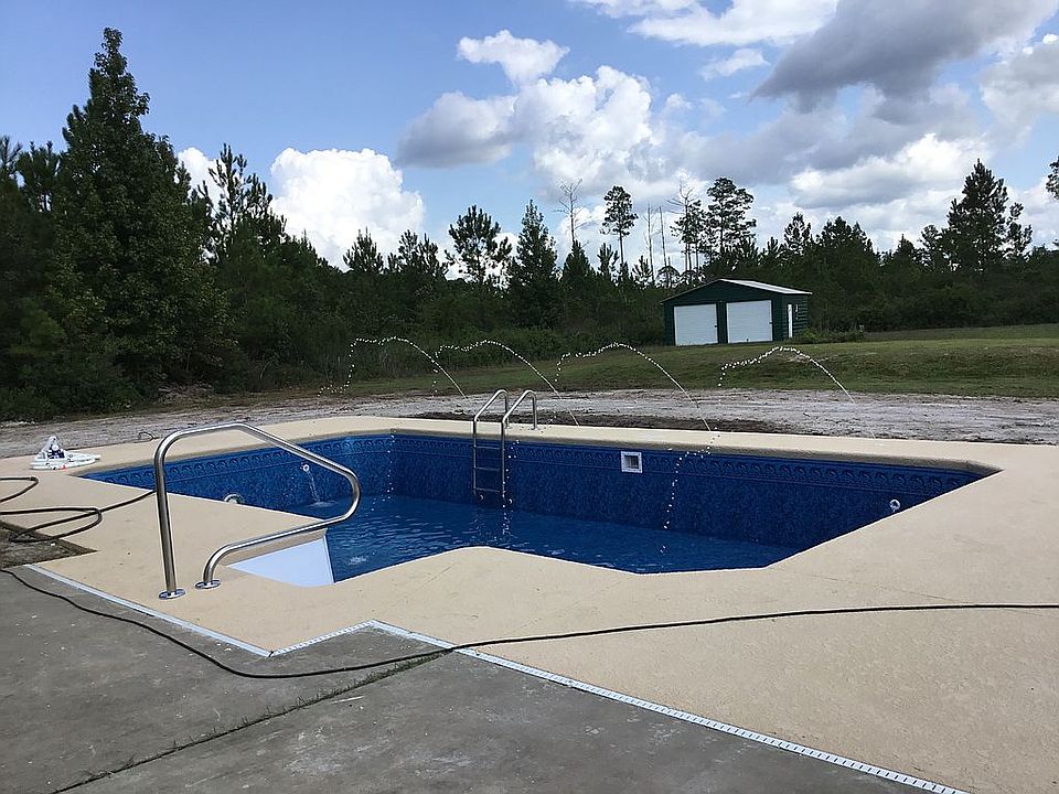 2nd image of 992 Red Hawk Dr