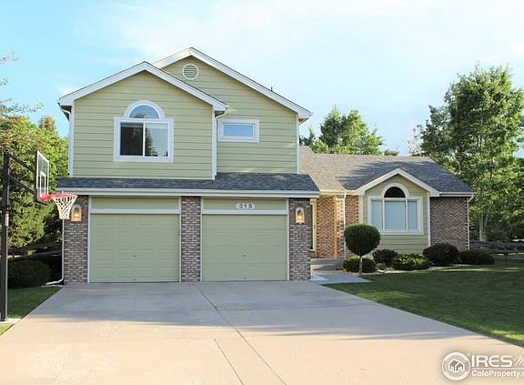 1/2 Acre Estate Lot