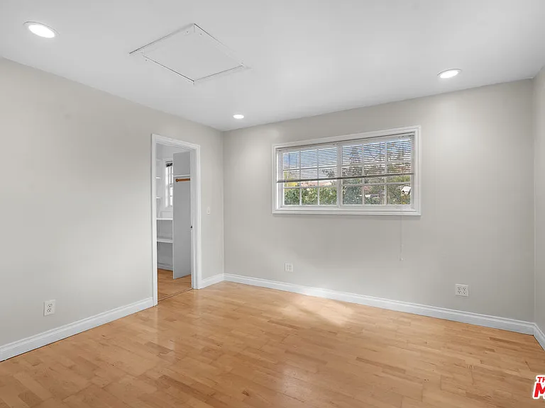 9631 Crystal View Dr #9631 — Photo 12