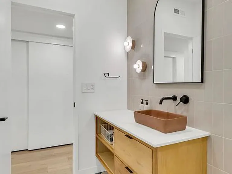 8712 Celery Ct — Photo 22