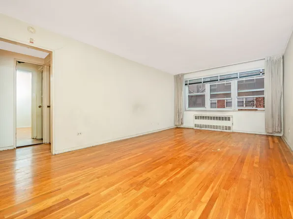 92-31 57th Avenue image 8 of 20