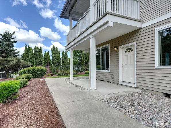 4008 7th Street SW #D, Puyallup, WA 98373