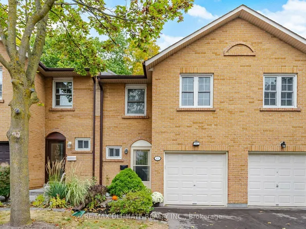 2120 Rathburn Rd E Unit 63, Mississauga, ON L4W 2S8