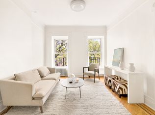 390 Bergen St APT 3F, Brooklyn, NY 11217