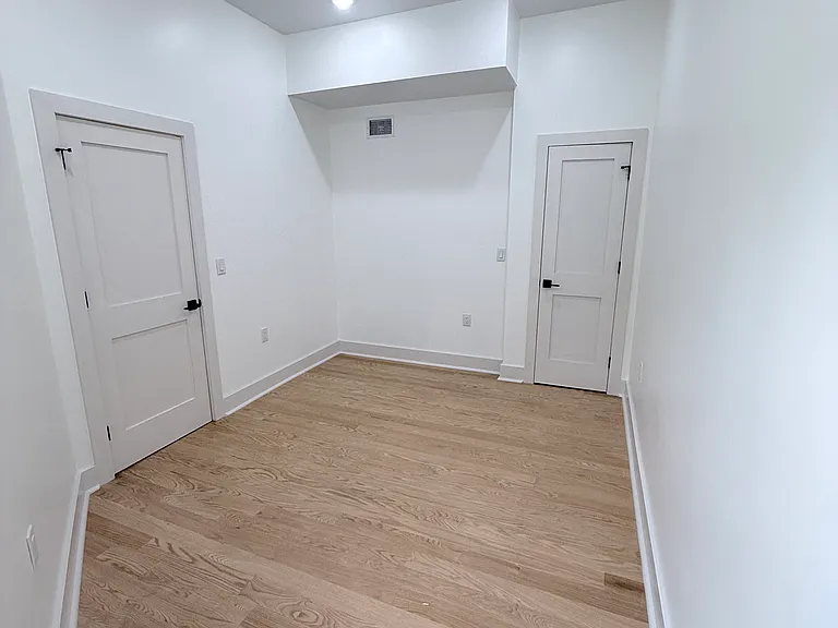 714 Grand St #2 — Photo 7