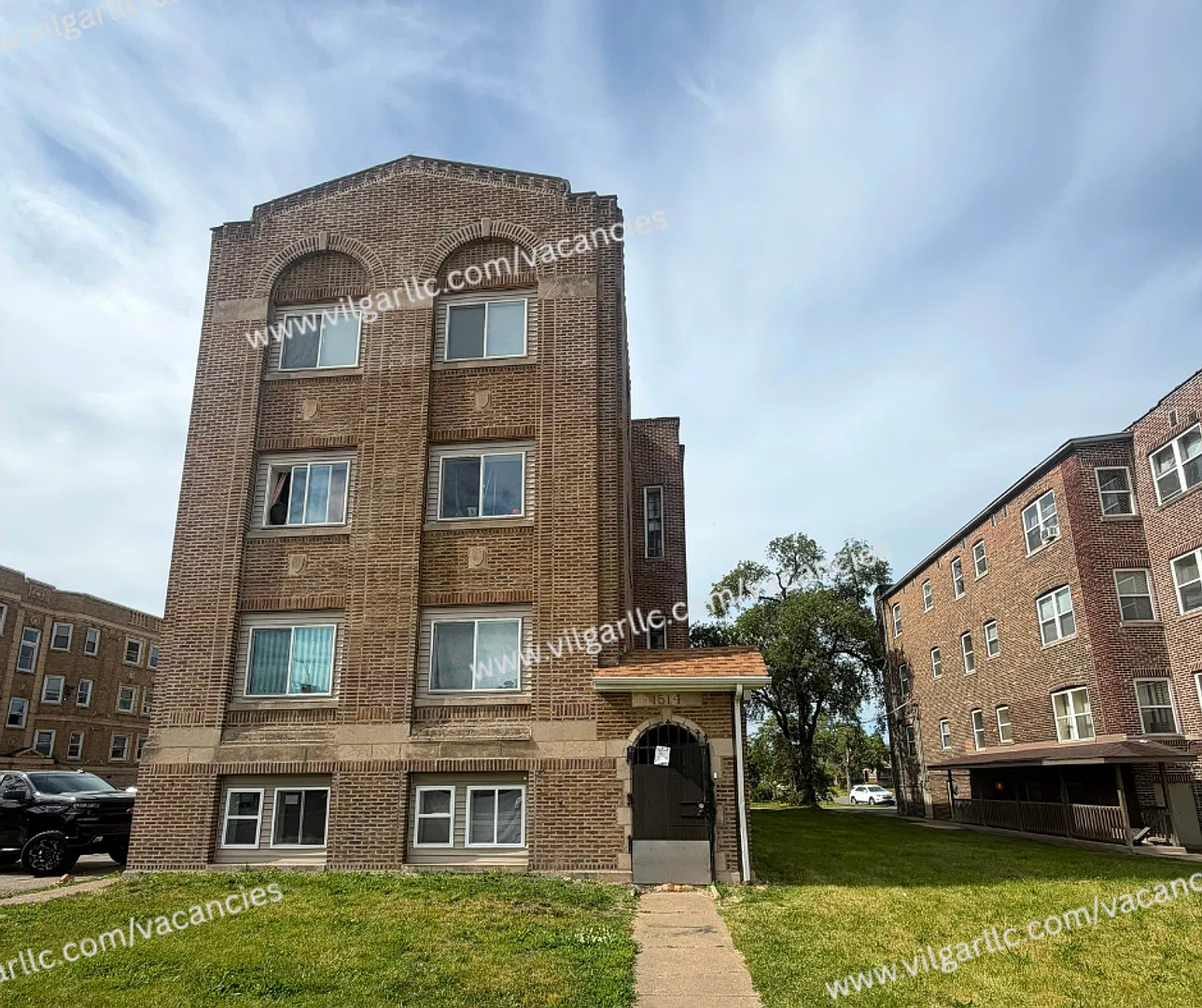 1514 W 5th Ave — Photo 1