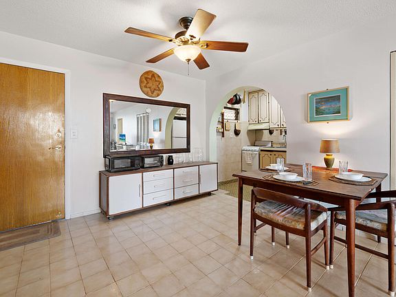 3rd image of 267 Sapphire Hill Vlg