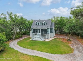 22 Vista Blvd E, Saint Helena Island, SC 29920