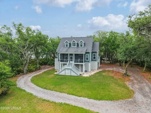 22 Vista Blvd E, Saint Helena Island, SC 29920