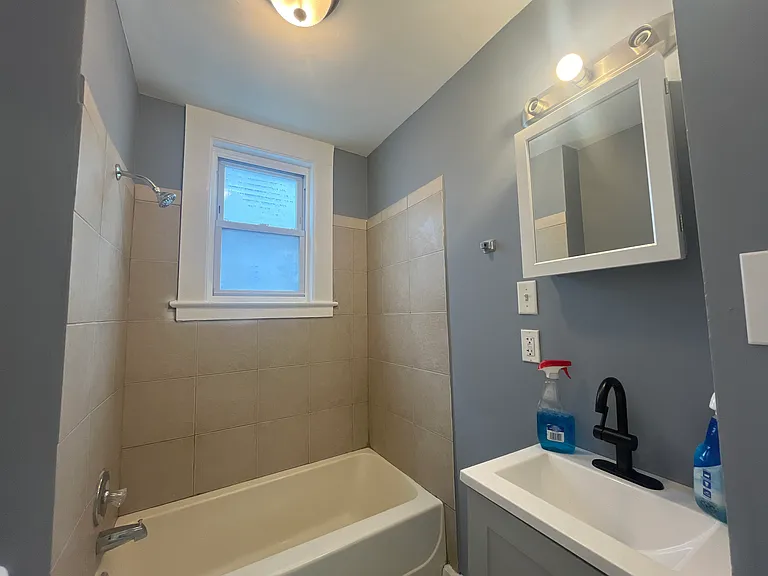 147 Winchester Ave — Photo 24