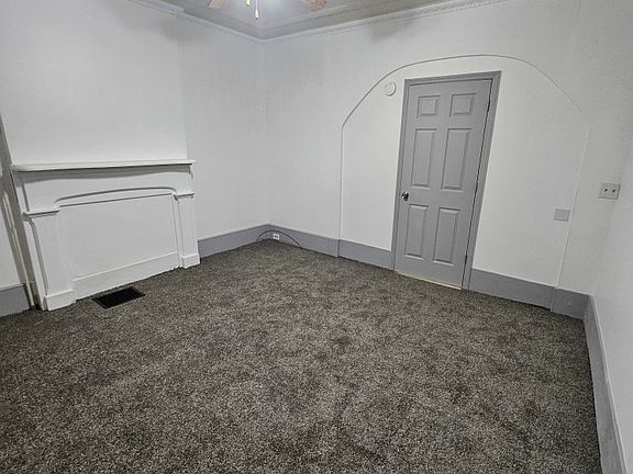 3rd image of 29 Jefferson St Unit 1