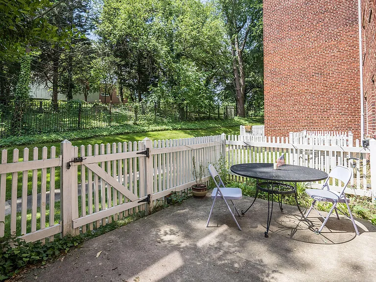 Private patio is gated & great for plants!