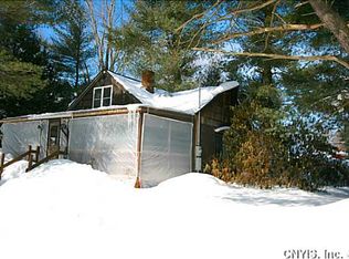 879 County Route 57, Phoenix, NY 13135