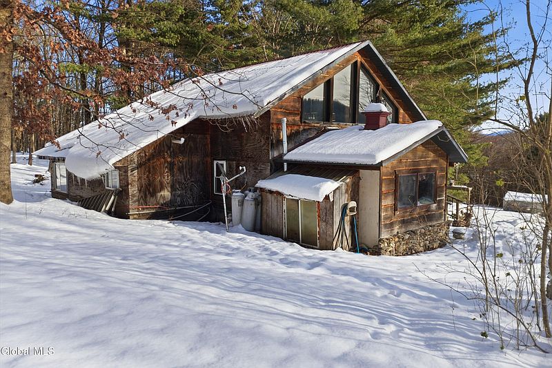 2nd image of 321 Mahaffy Road
