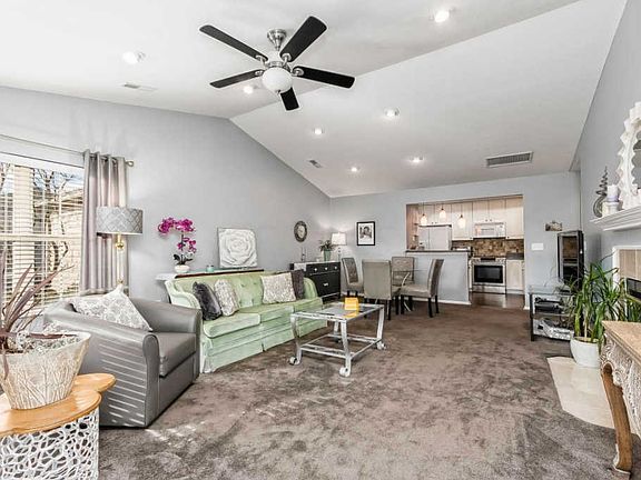 4th image of 6465 Peppermill Dr