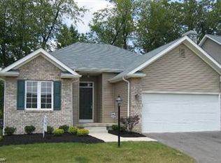 46 Greystone, Youngstown, OH 44514