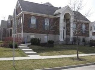 629 Prestwick Ln, Wheeling, IL 60090