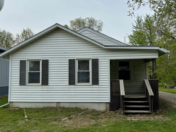 418 W Lincoln St, Edinburg, IL 62531