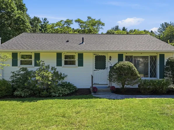 956 Ryan Rd, Northampton, MA 01062