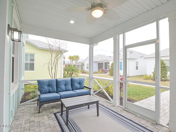 4th image of 472 High Tide Ln