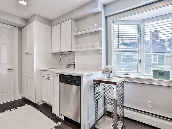 5th image of 149 Merrimac St #4