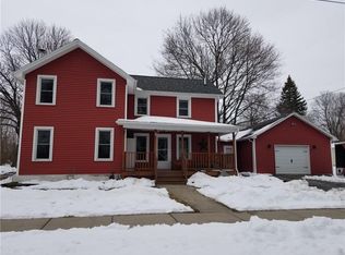 44 Linden St, Livonia, NY 14487
