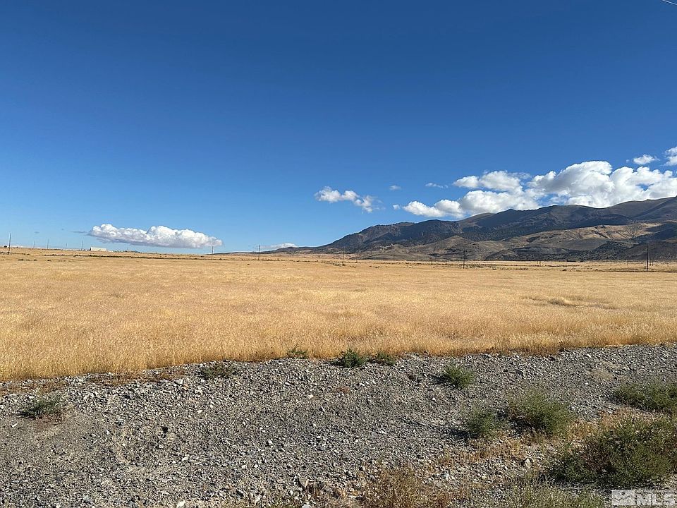 2nd image of 11680 Mammoth Pool Trl