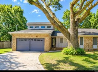 2143 Yardley Cir, Pensacola, FL 32526
