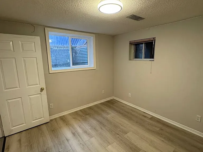 155 Kersey Cres #BASEMENT — Photo 7