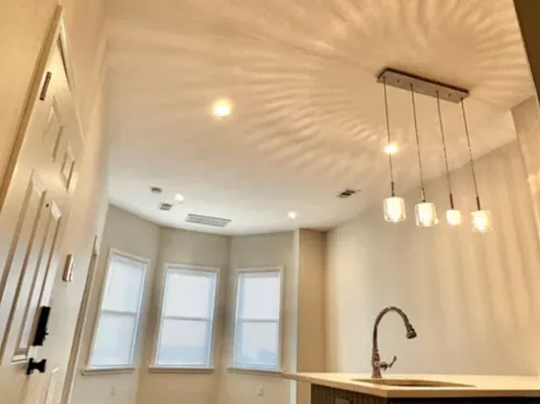 14 Marion Pl Floor 2, Jersey City, NJ 07306